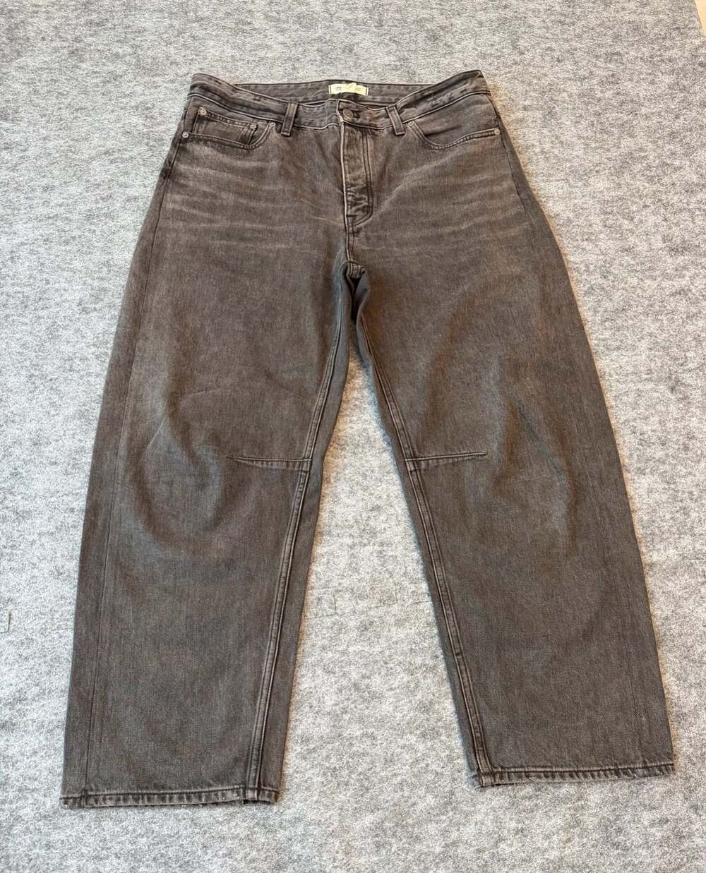 Madewell The Darted Barrel-Leg Jean Size 30 Black Denim Jeans